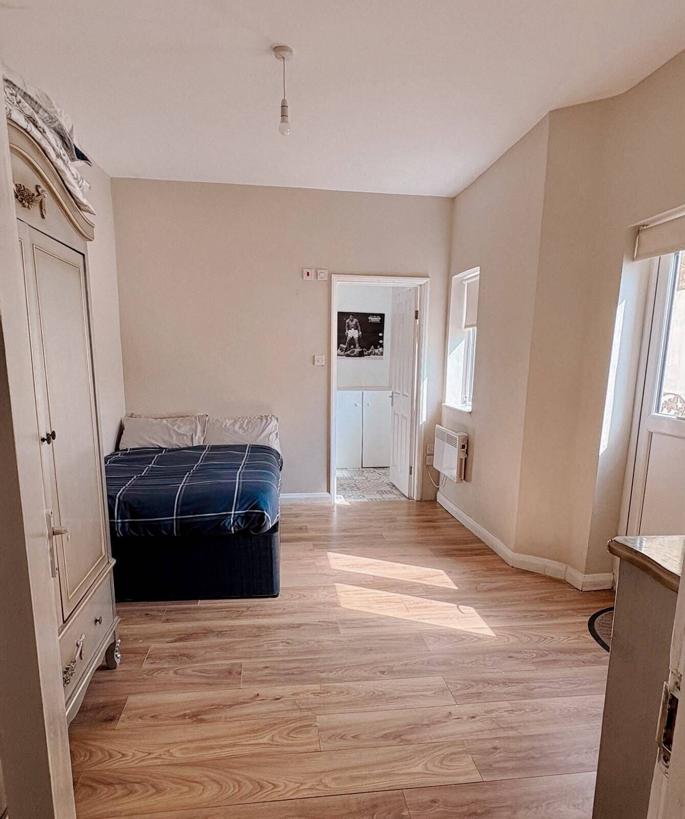 1 habitación, wifi y ropa de cama 