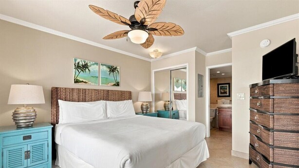 Room - Maui Banyan H502 Renovated Partial Ocean View Condo Near Kamaole Beach II (Kihei)