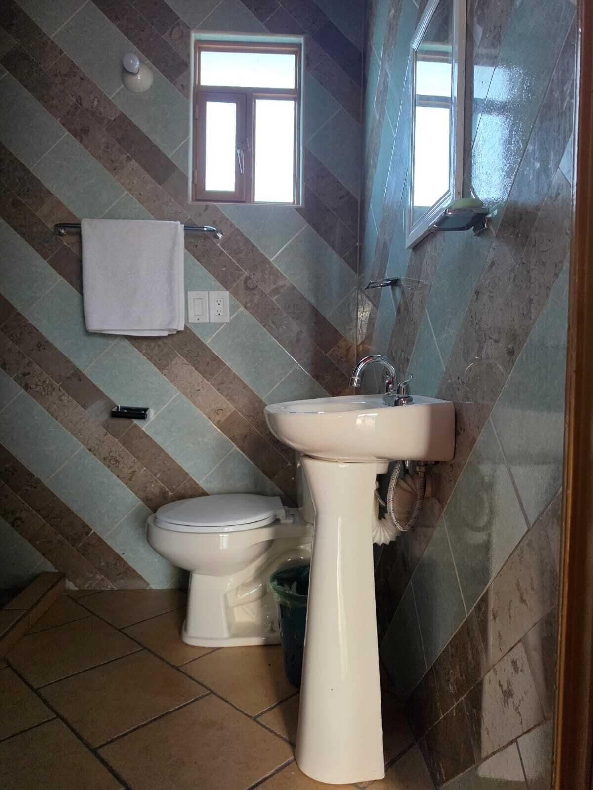 Cabaña económica | Baño