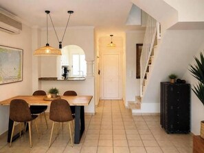 Dining - Vrbo Property (Dénia)