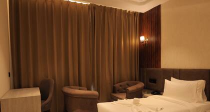 Hotel Sharang