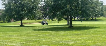 Luxury Golf Course Estate-
Walk to Tennis Tournament