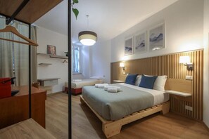 Triple Room | In-room safe, iron/ironing board, free WiFi - R2R Vatican retreat (Roma)