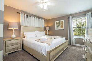 5 chambres, fer et planche à repasser, Wi-Fi gratuit, draps fournis