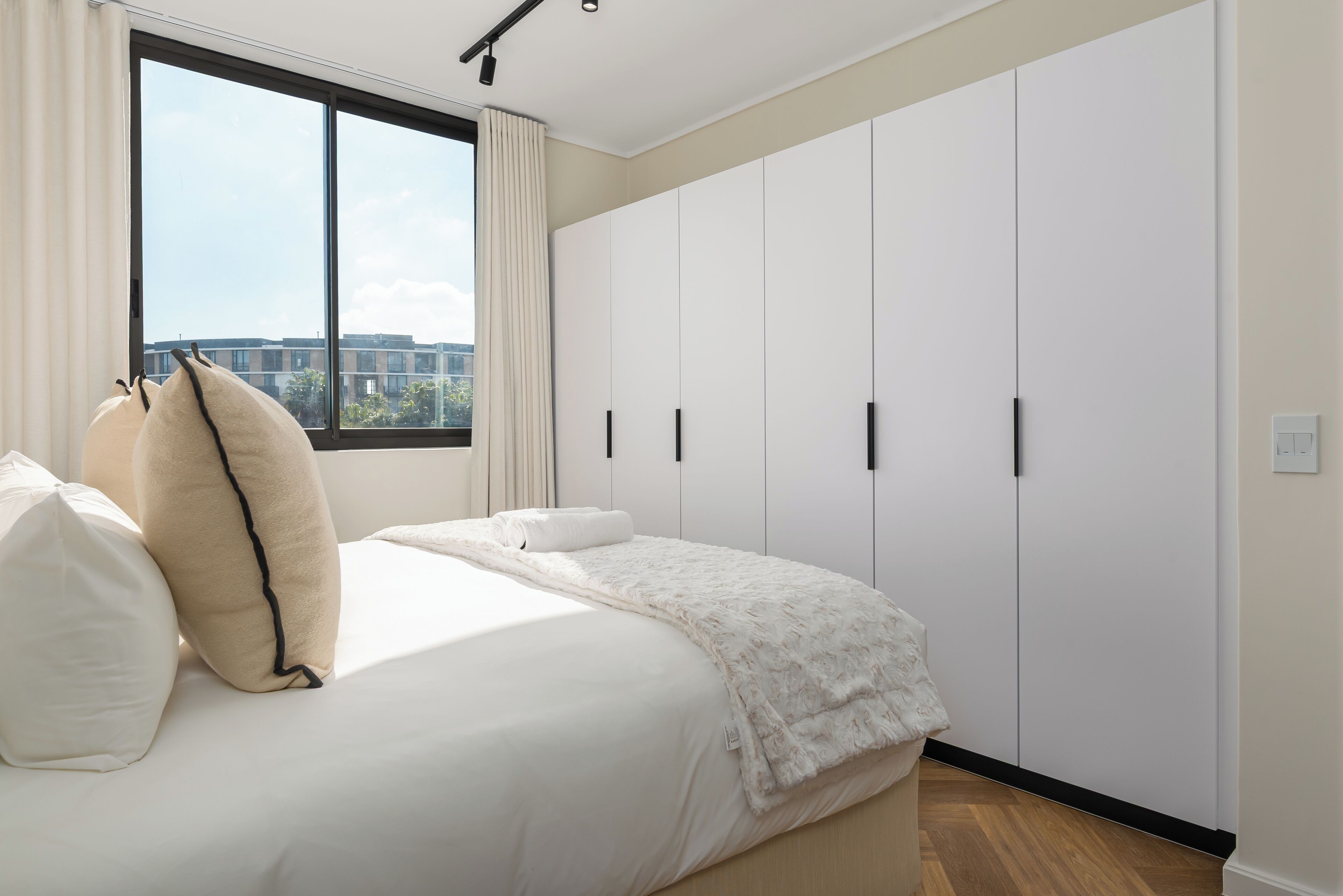 1 bedroom, in-room safe, iron/ironing board, Internet