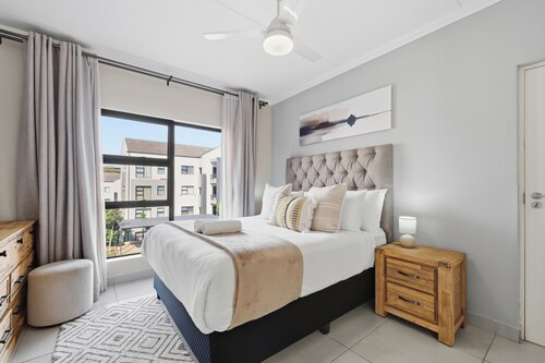 Warm and Cosy Apartment, Ballito Village