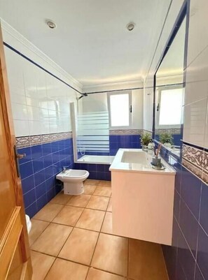 Bathroom - Vrbo Property (VC)