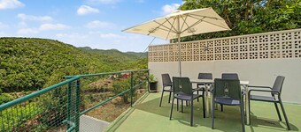 Holiday Home 'Los Brezos' with Mountain Views, Private Terrace and Wi-Fi