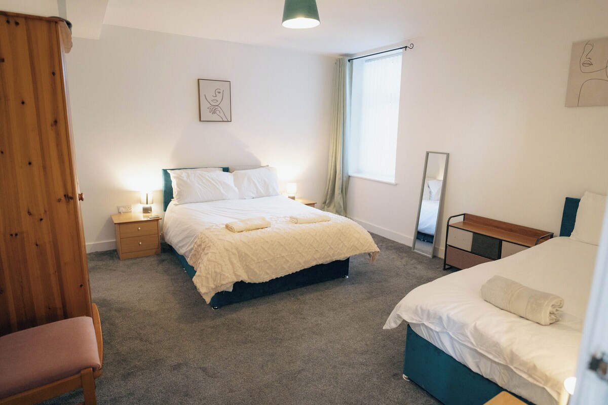 Familienapartment, 3 Schlafzimmer, Nichtraucher | Kostenloses WLAN
