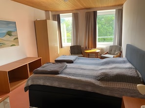 WiFi - Apartment "Landhaus Wagner" with Private Terrace and Wi-Fi (Malente)