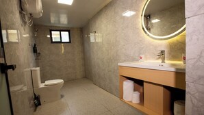 Suite, 1 habitación | Baño