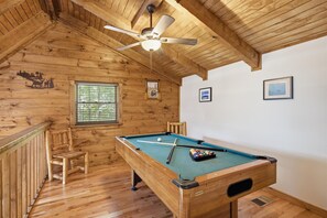 Challenge your crew to a friendly game of pool - Scenic Gatlinburg Cabin with Hot Tub, Game Room, & Firepit + Great Location (Gatlinburg)