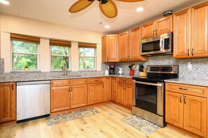 Private kitchen - Farm Retreat in Williston, Near Gainesville & Ocala (Williston)