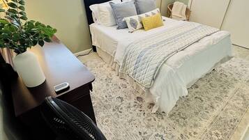 1 bedroom, iron/ironing board, WiFi, bed sheets