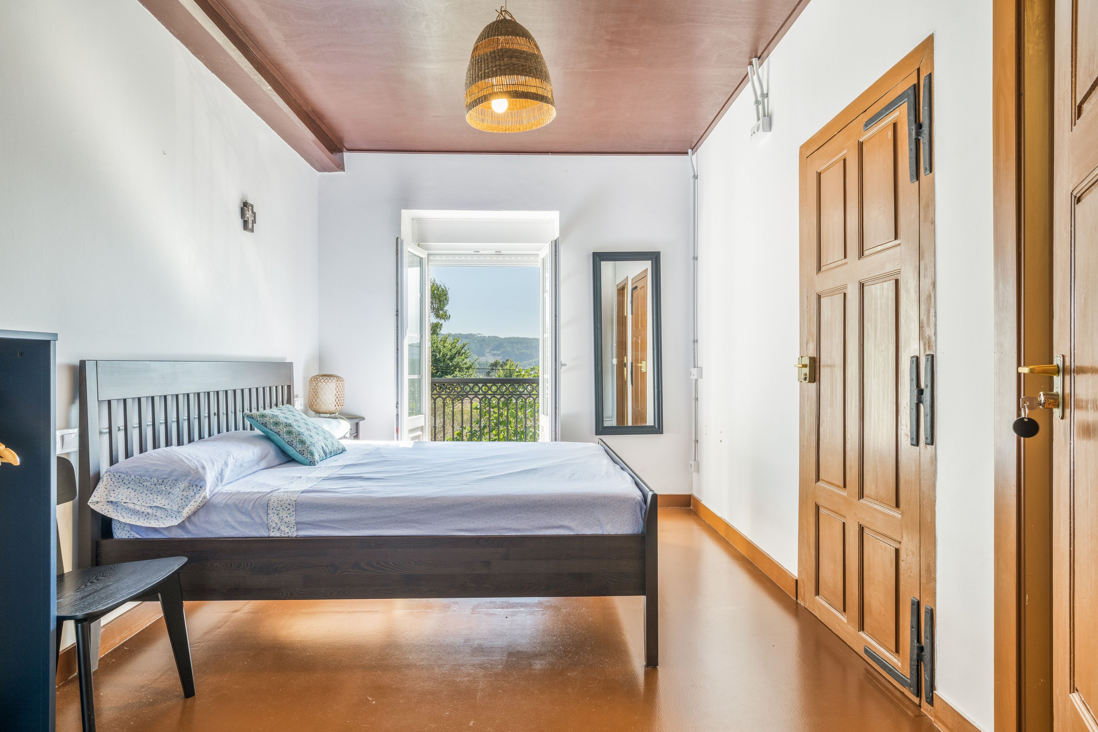 Wifi y ropa de cama