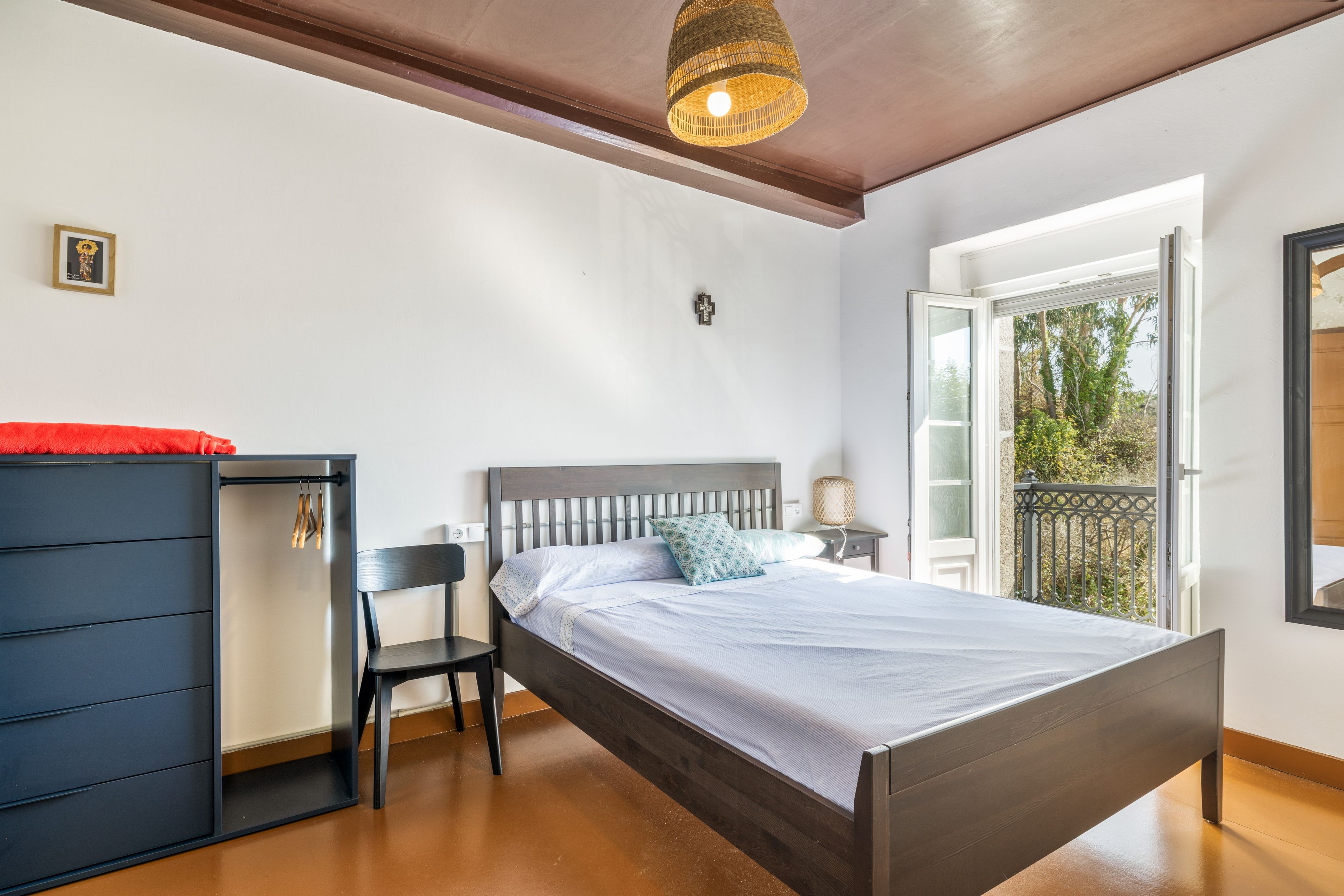 Wifi y ropa de cama