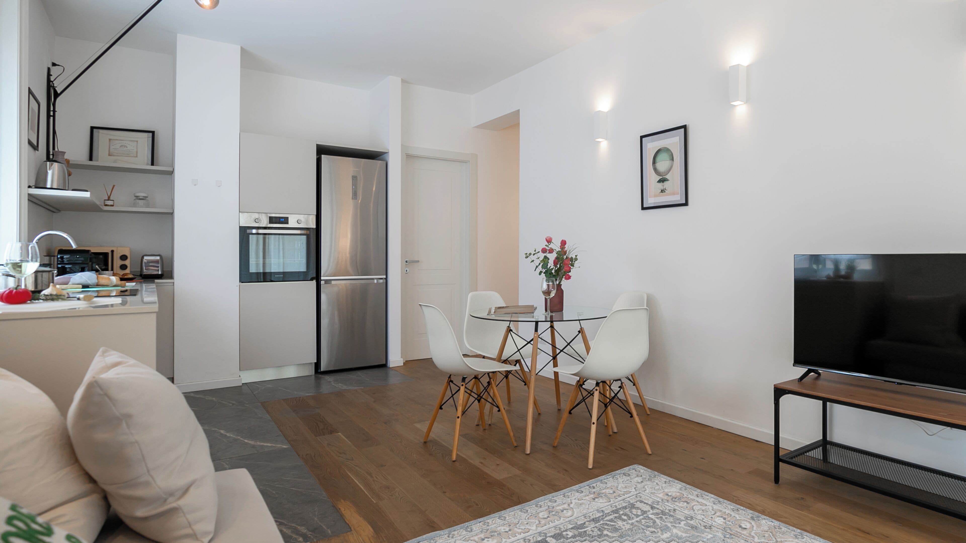 Apartment (1 Bedroom) | Private kitchen