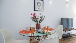 Apartment (1 Bedroom) | Dining room - Italianway Comfort - Panfilo Castaldi 23 (Milan)