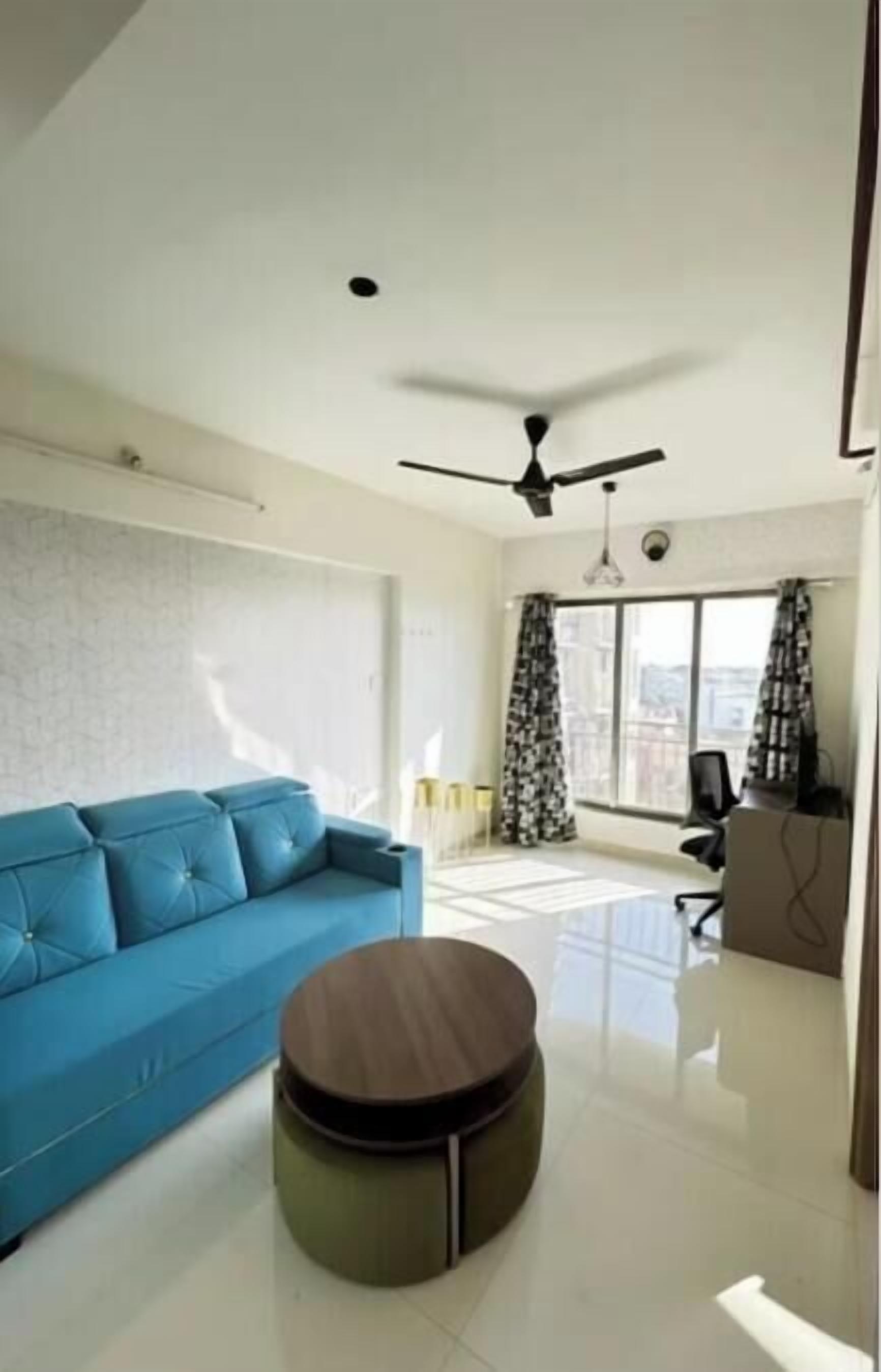 Basic Apartment | Living area