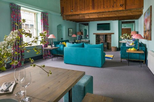 Lostwithiel Stable House