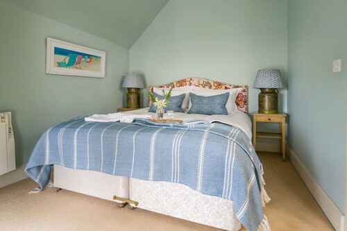 Lostwithiel Stable House