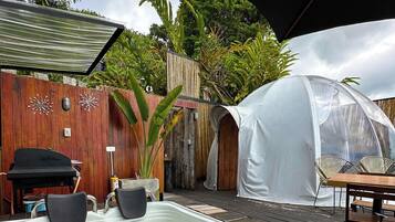 Comfort Tent, Lake View | Outdoor dining