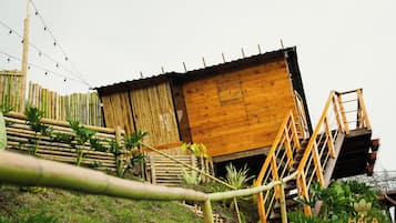 Comfort Cabin, Balcony, Lake View | Exterior