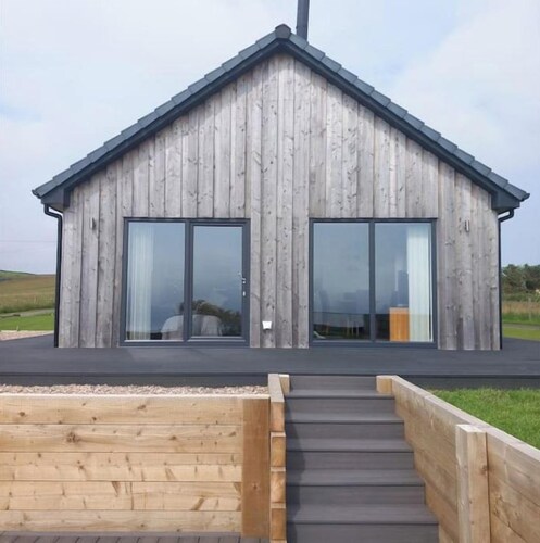 Luxury Lodge Overlooking Dunnet Bay