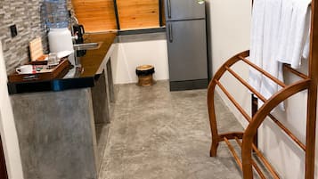 Fridge, electric kettle