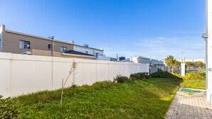 House | 3 bedrooms - Modern 3-bed Garden Pool Gym by Ctha (Cape Town)