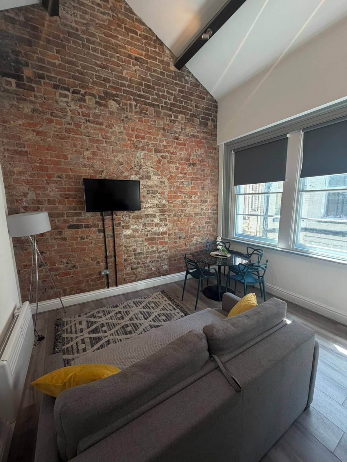 Apartment | Living room