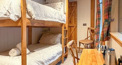 Highland Lassie: A Historic Yacht in the Heart of the Scottish Highlands