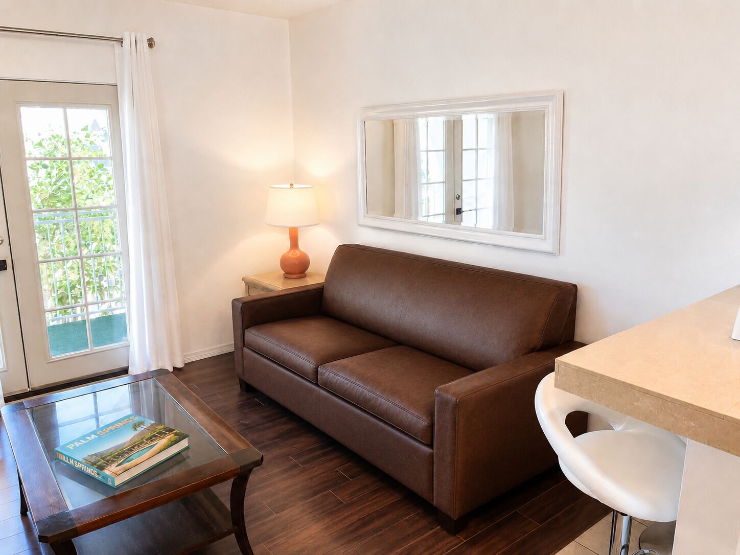 Signature Suite, 1 Bedroom, Balcony, Mountain View | Living area