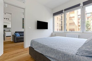 Unclassified image, 5 of 25, button - Bergamo: Urban Style and Modern Comfort at Albani (Bergamo)