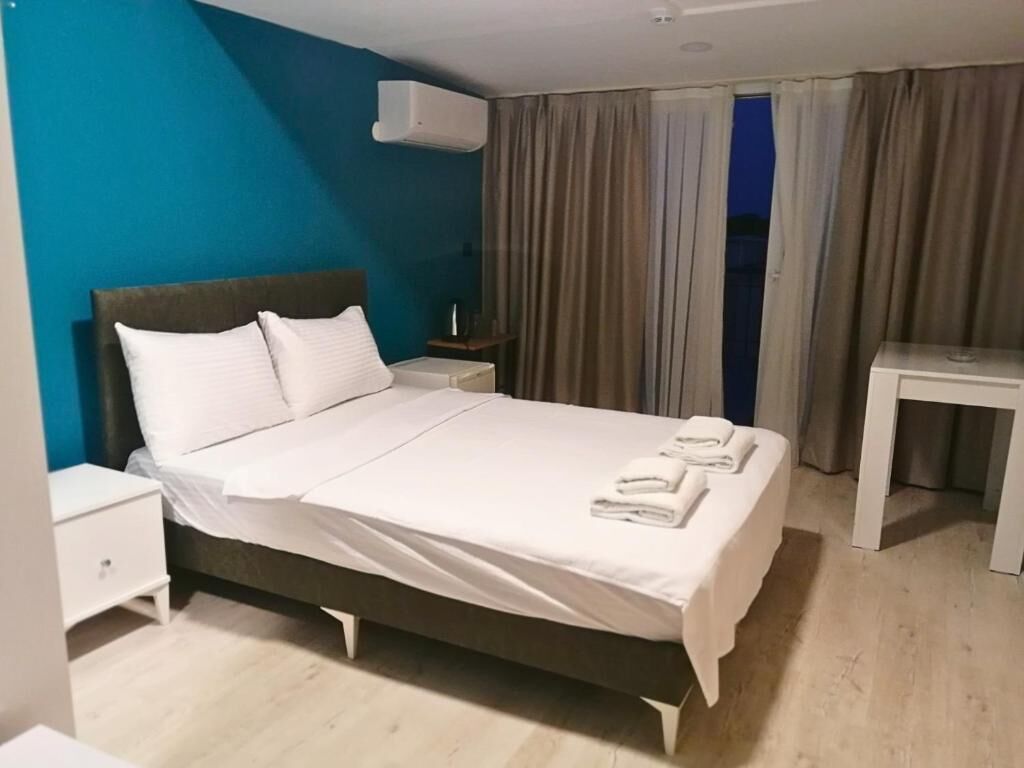 Deluxe-Doppelzimmer, Nichtraucher, Gartenblick | Bügeleisen/Bügelbrett, kostenloses WLAN