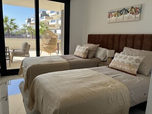2 Schlafzimmer, Bettwäsche