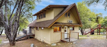 Allen Edgewater Retreat - Pine Mountain Lake