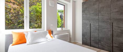 Wifi gratis y ropa de cama