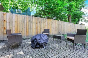 Terrace/patio - 1918 Charm Meets Modern  OSU-Close Gem (Columbus)