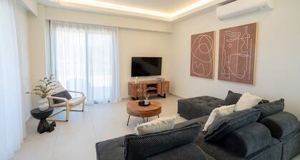 Forest Breeze 1: Luxurious Comfort in Nature