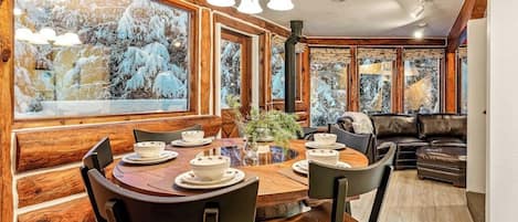 บ้านพัก (3 Bedrooms) | ภายใน