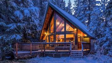 Chalet (2 Bedrooms) | Interior