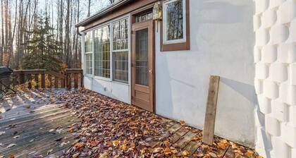 Anchorage Studio Bordering an Active Salmon Stream