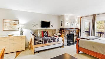 Apartment (0 Bedroom) | Front of property
