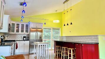 House (2 Bedrooms) | Front of property