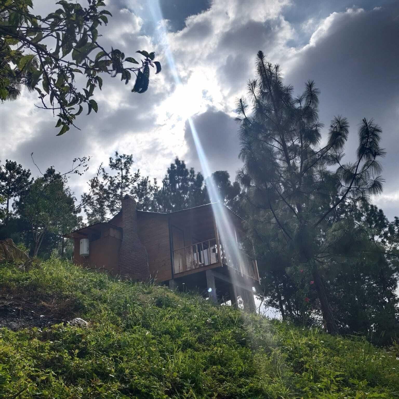 Cabana clássica, sacada, vista para o vale | Fachada