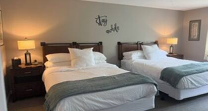 Fall for the Colors, Stay for the Festivals and Fairways. One night stay option!