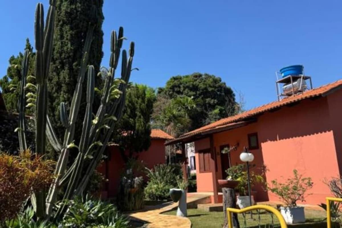 Single Room, Garden View | WiFi (free), bed sheets