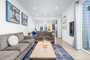 Villa (2 Bedrooms) | Interior
