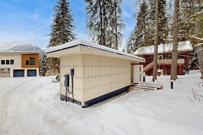 Unclassified image, 4 of 19, button - Container-home Cottage Near Alyeska & Double Musky (Girdwood)